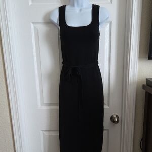 Lulu's Classic Black Midi Dress